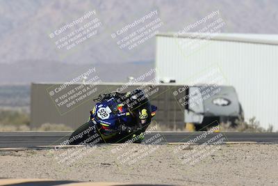 media/Jan-15-2026-Racers Edge (Thu) [[dfebeb70ab]]/2-A Group/Session 3 (Turn 16)/